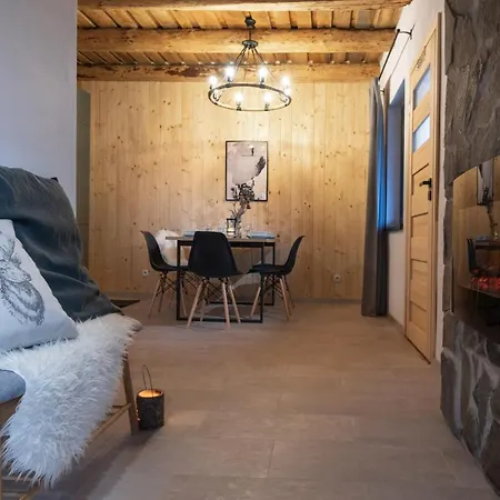 Apartment V Chate Besnik *